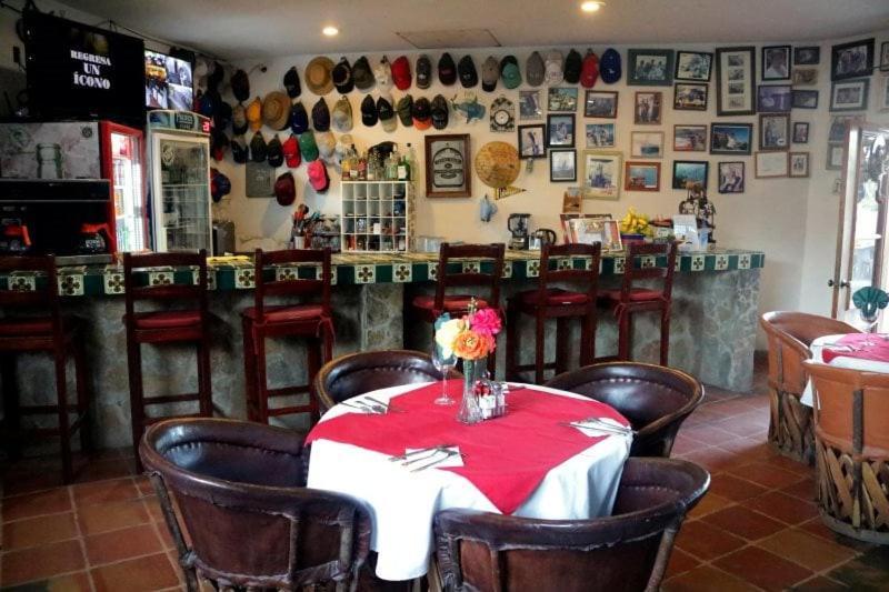 Costa Del Sol Hotel & Sportfishing Bahia de Los Angeles エクステリア 写真