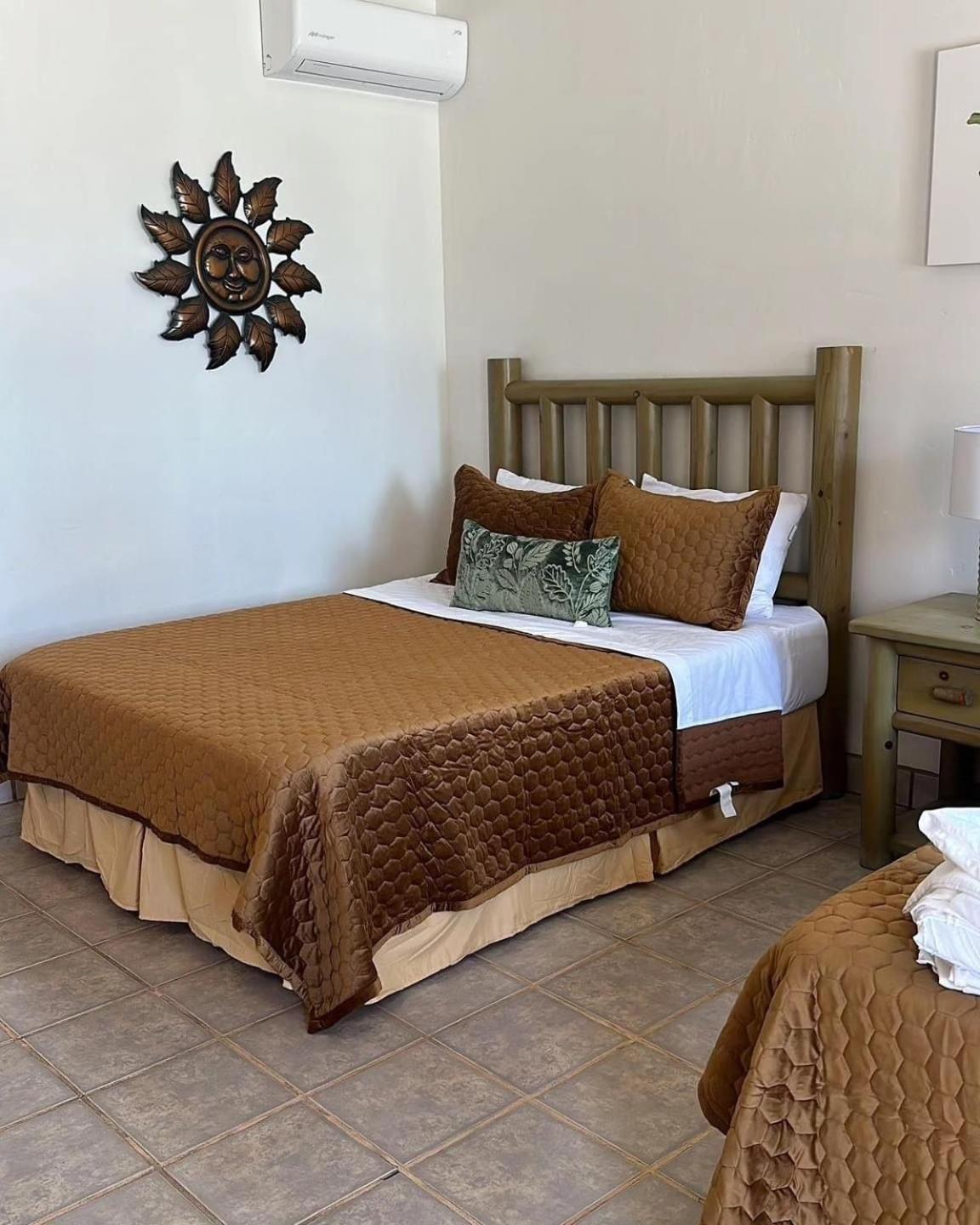 Costa Del Sol Hotel & Sportfishing Bahia de Los Angeles エクステリア 写真